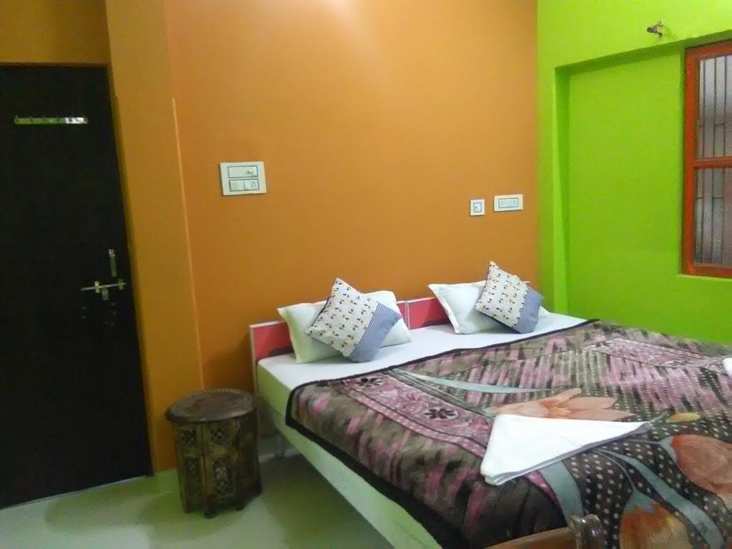 Bhadra Kali Guest House Varanasi Ngoại thất bức ảnh